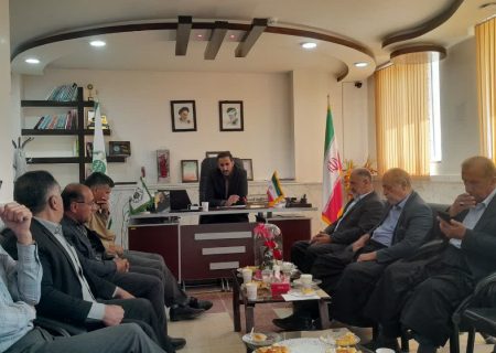 دیدار مسئولین موسسه نوید با اعضای شورای اسلامی شهر پردنجان به مناسبت روز شوراها